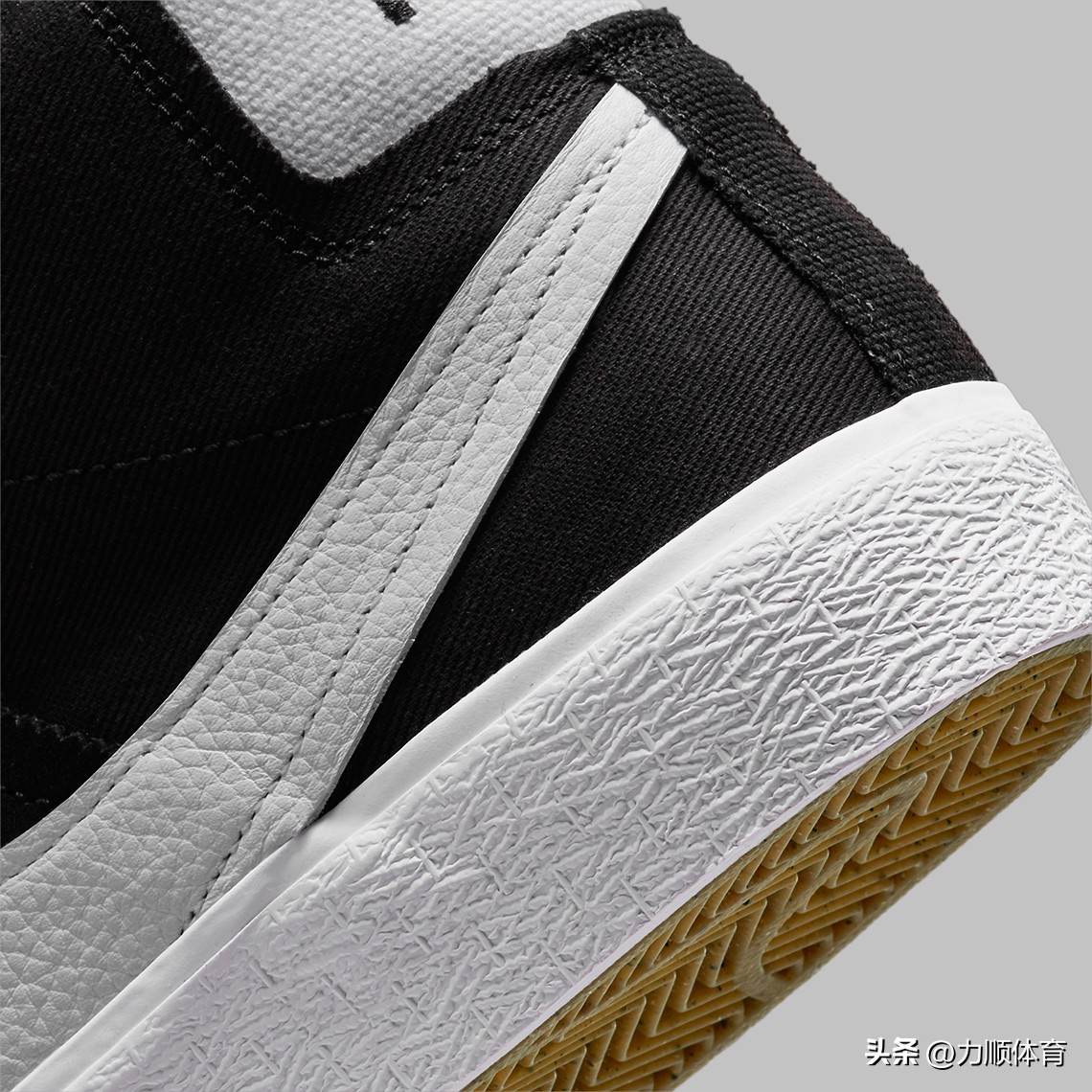 黑白nike容易穿坏吗,黑白nikesb板鞋