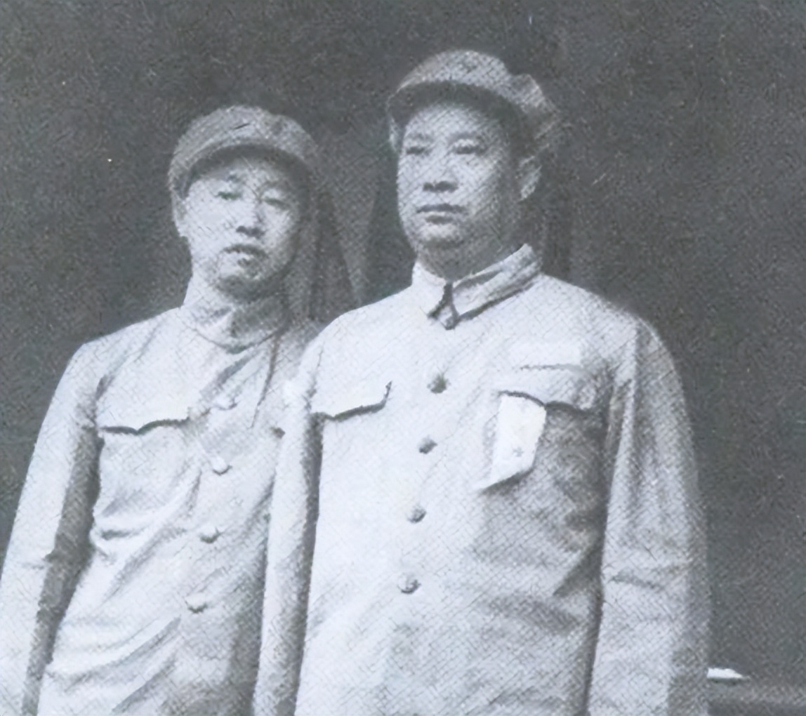 69年毛主席特邀彭绍辉来*安门天**城楼，深情感慨：你是我的真老乡