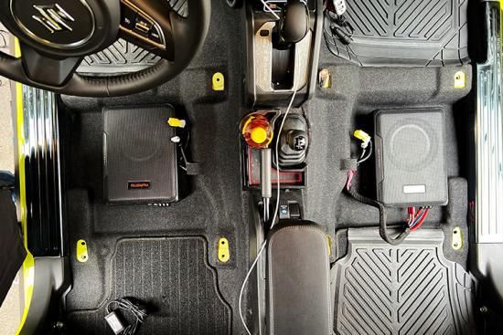 成都吉姆尼音响改装升级日本建伍DVD主机搭配黄金声学喇叭低音