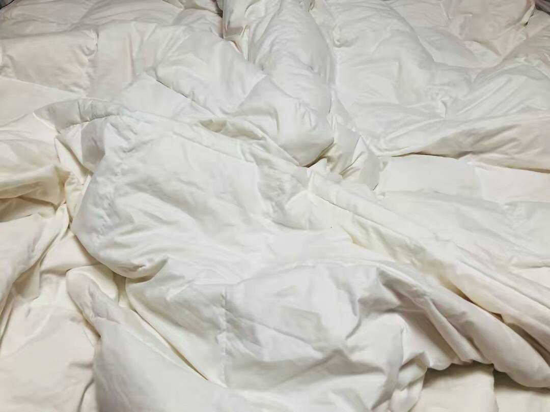 秋老虎闷热让人烦躁难安？自带降温属性的床品会让你清凉5度