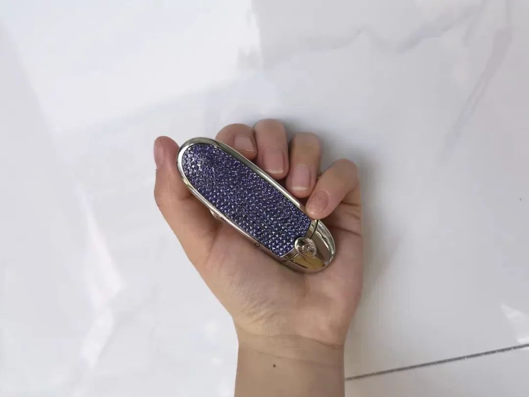 大家说，这些口红只要不停产，会一直回购