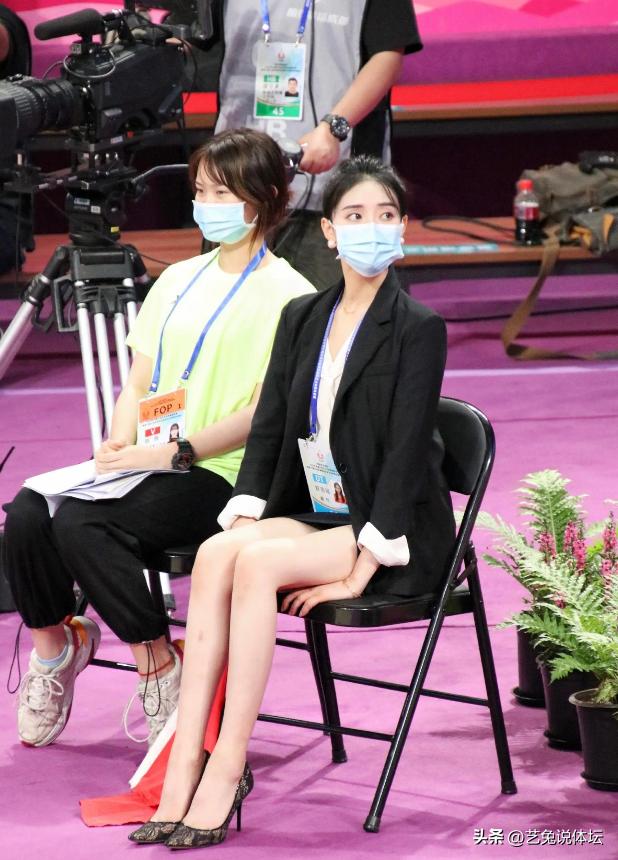 一字马被封号有哪些人,被封号的一字马女网红