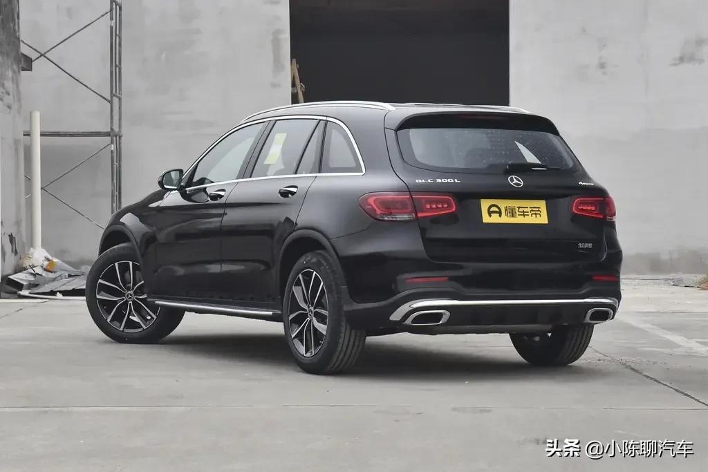 全款30万左右的奔驰glc,43万买glc260豪华款贵吗