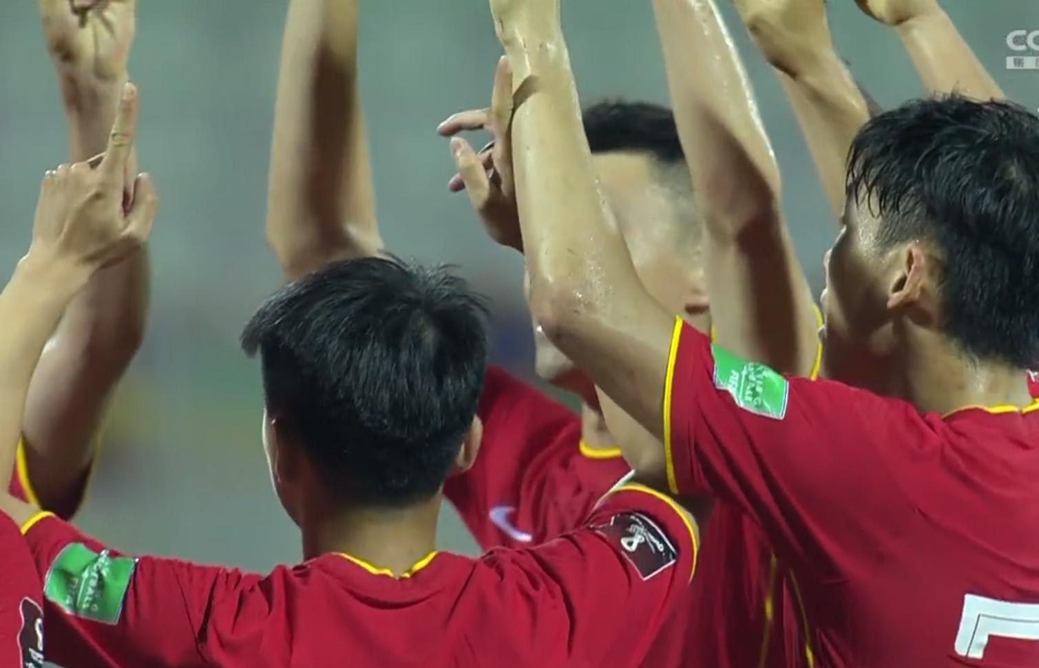 中国1:1沙特李霄鹏赛后发布会,中国队点球逼平沙特