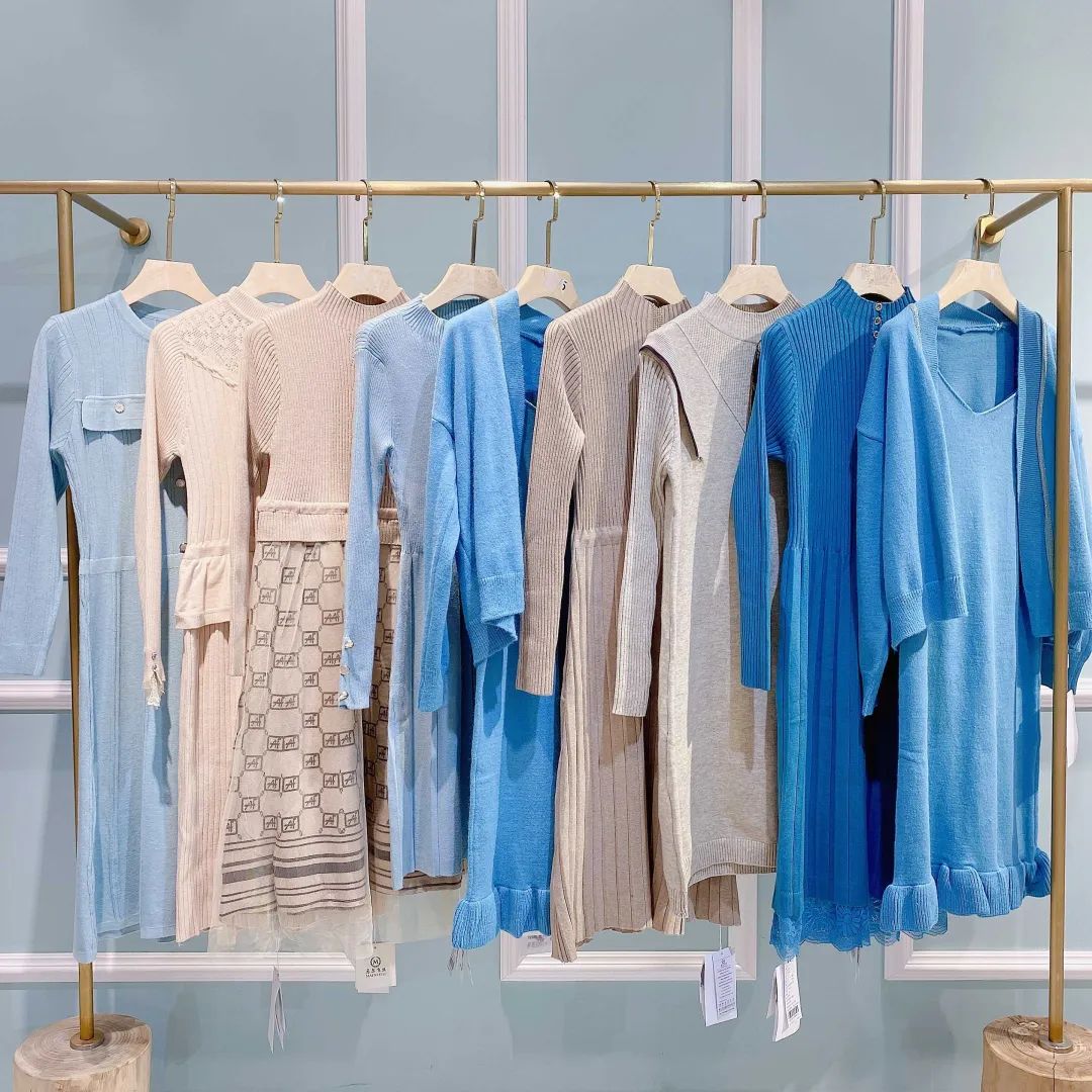 马尔飞丝品牌女装直播,马尔飞丝羊绒连衣裙折扣