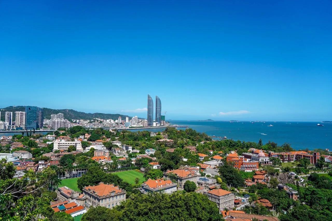 厦门本地人画的厦门地图游玩攻略，只有重点