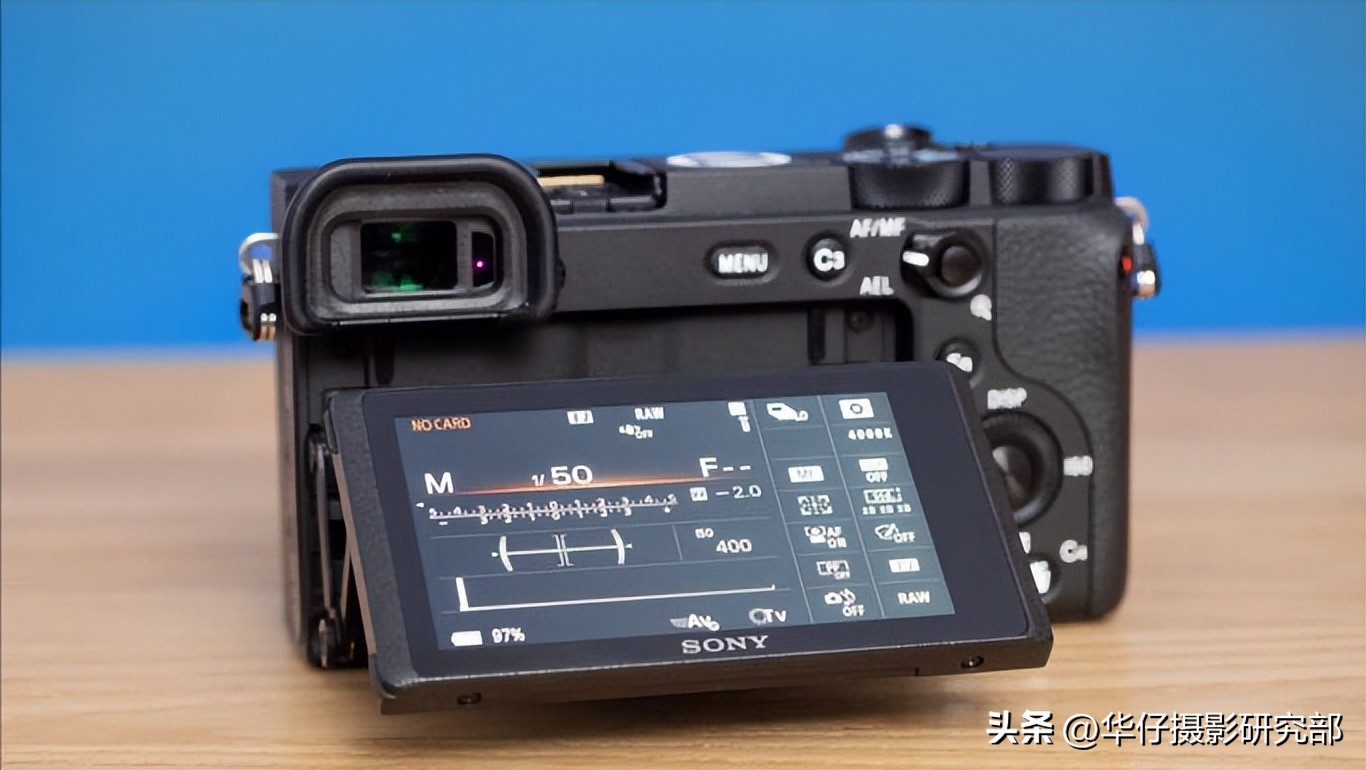 佳能r7与a6600参数对比,佳能r7和索尼a6400对焦