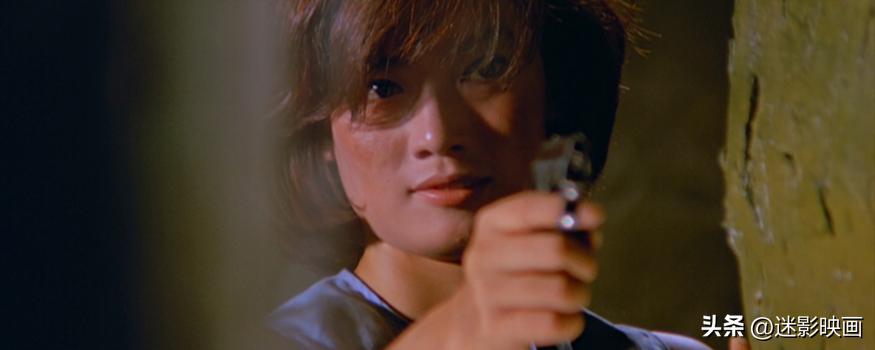 50年前的邪典片,港产抗日神剧,尺度大胆故事生猛,删减才能播出