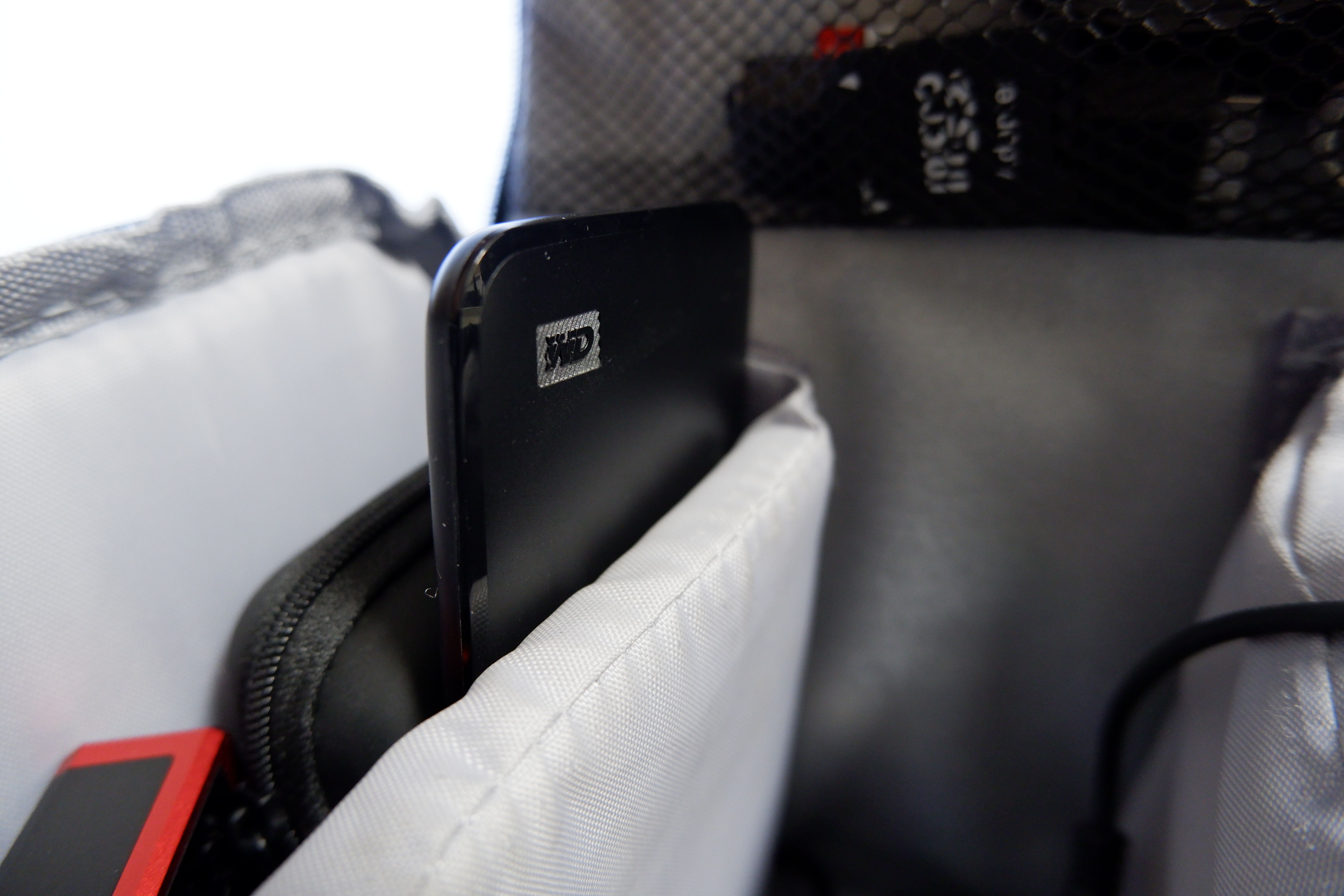 西数elementsse固态,西数wdelements移动硬盘5t