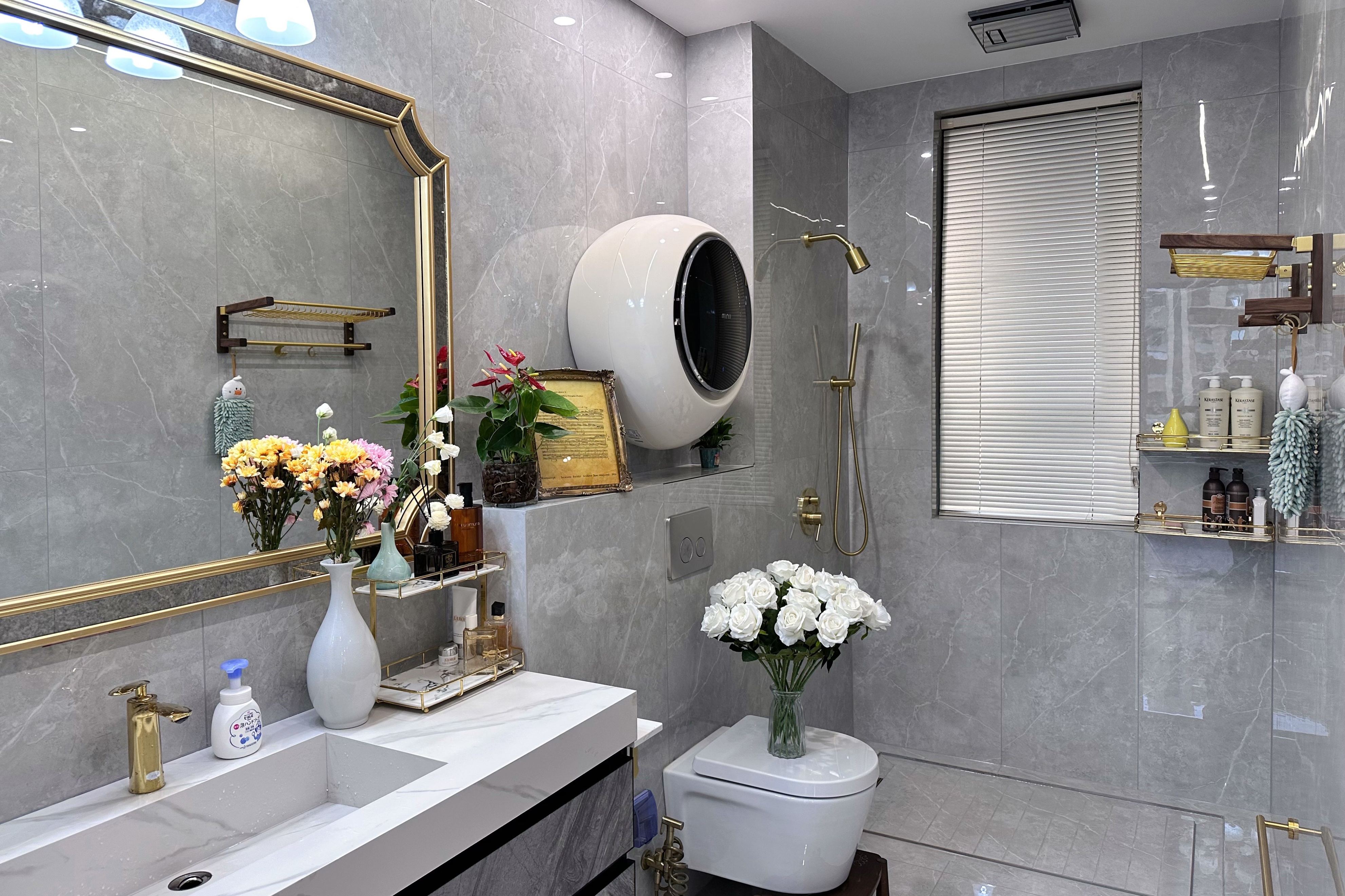 浴室柜台面岩板和陶瓷哪个比较好,大理石瓷砖岩板哪个适合卫生间