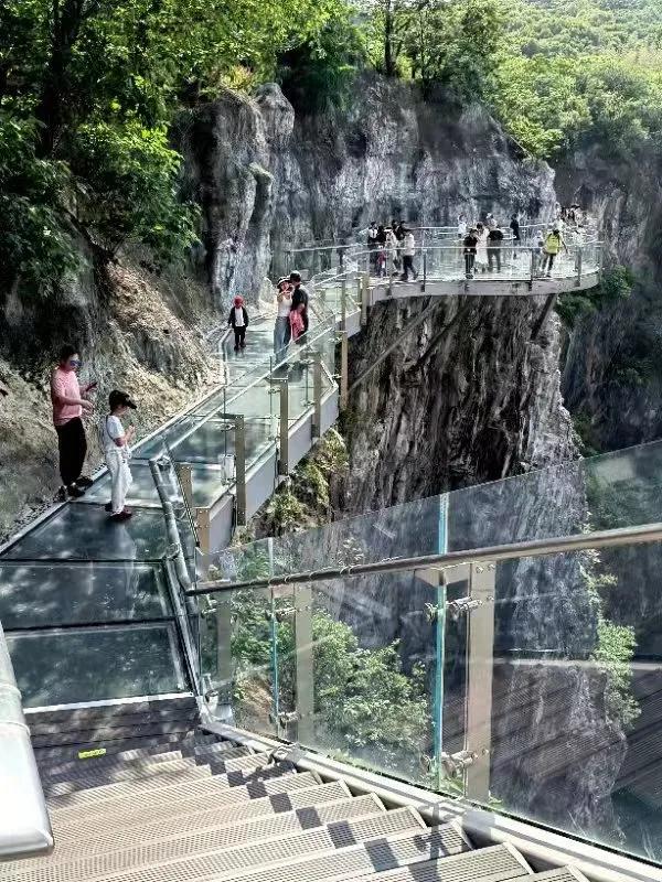 深坑酒店一日游多少价格,深坑酒店怎么去参观