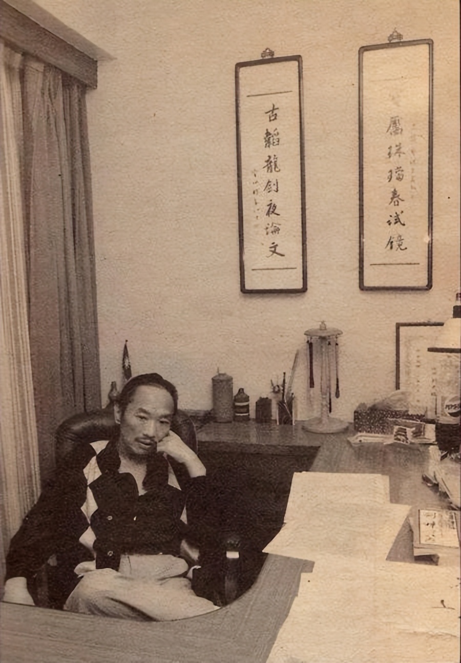 古龙一生有什么传奇,古龙一生的作品