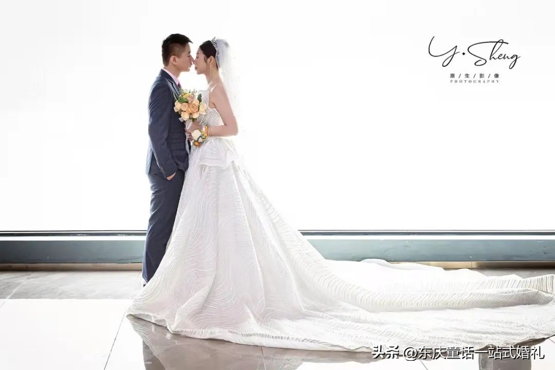 备婚好物分享婚礼请柬,结婚请柬邀请文案可复制