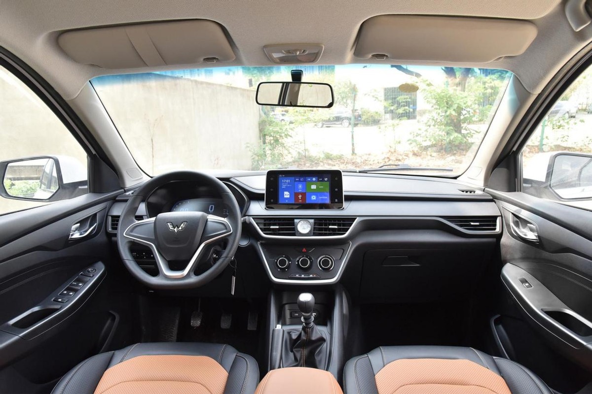 五菱宏光s31.5t试驾,2022年新款五菱宏光s3豪华商务版