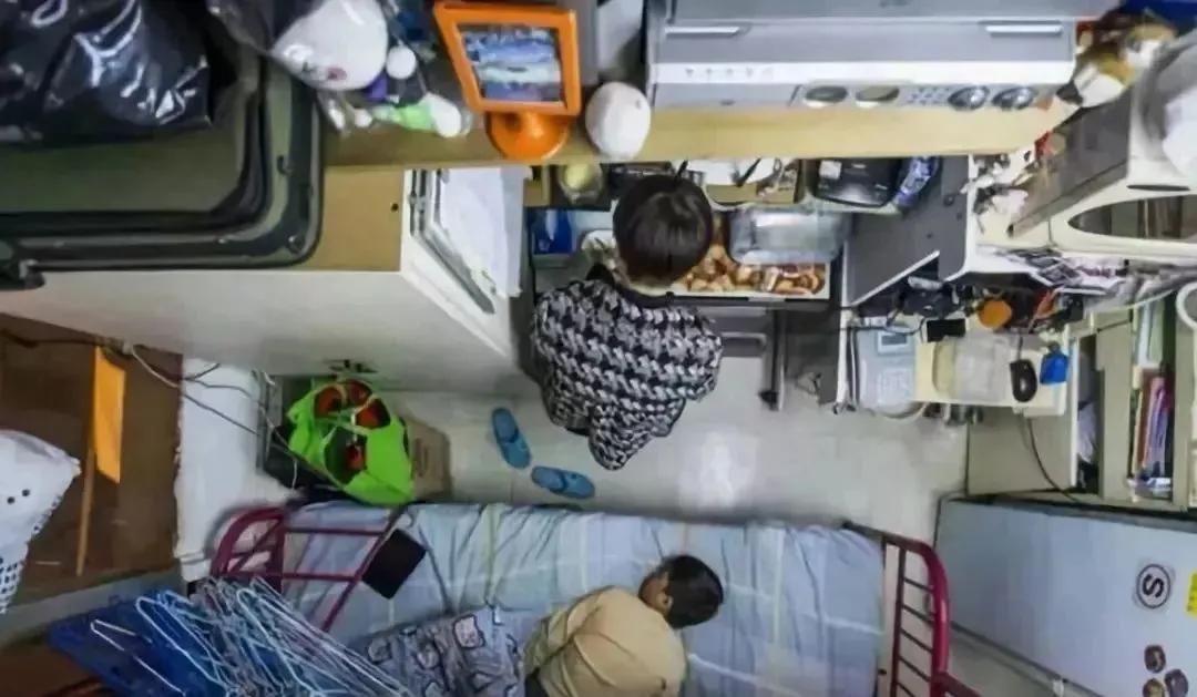 100多万买下9㎡“袖珍房”,虽然有爱饮水饱,但这也太难了!