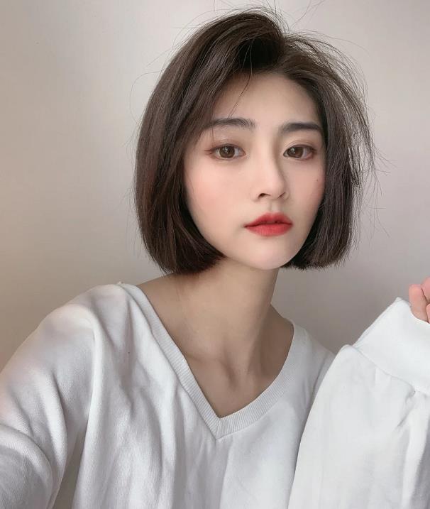 今年流行的这4款短发,2022年最流行的短发型和颜色减龄