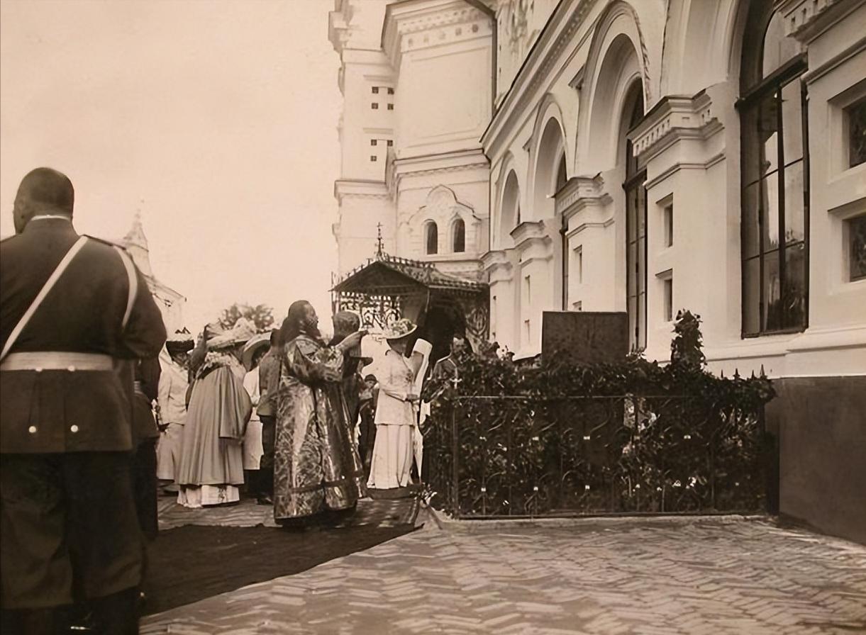 俄罗斯高加索教会案例,19世纪的教会教育包括