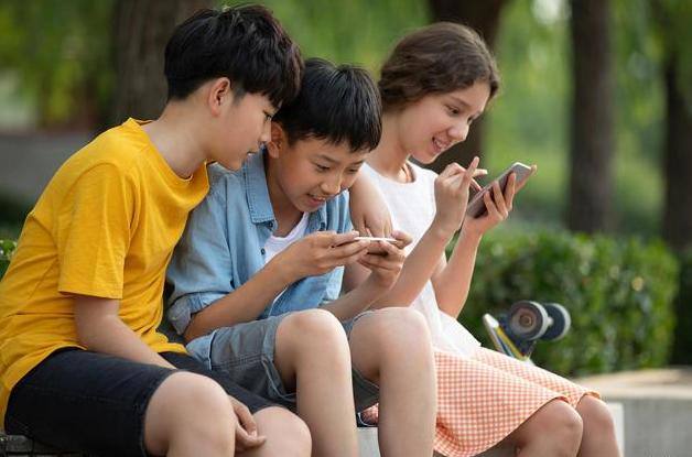 用眼过度必吃护眼食物,七种食物越吃眼睛越明亮你知道吗