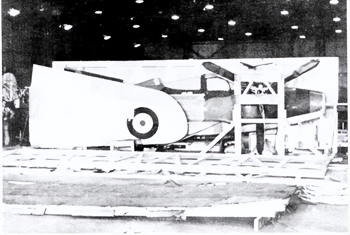 俄罗斯战机眼镜蛇机动,f22战斗机眼镜蛇