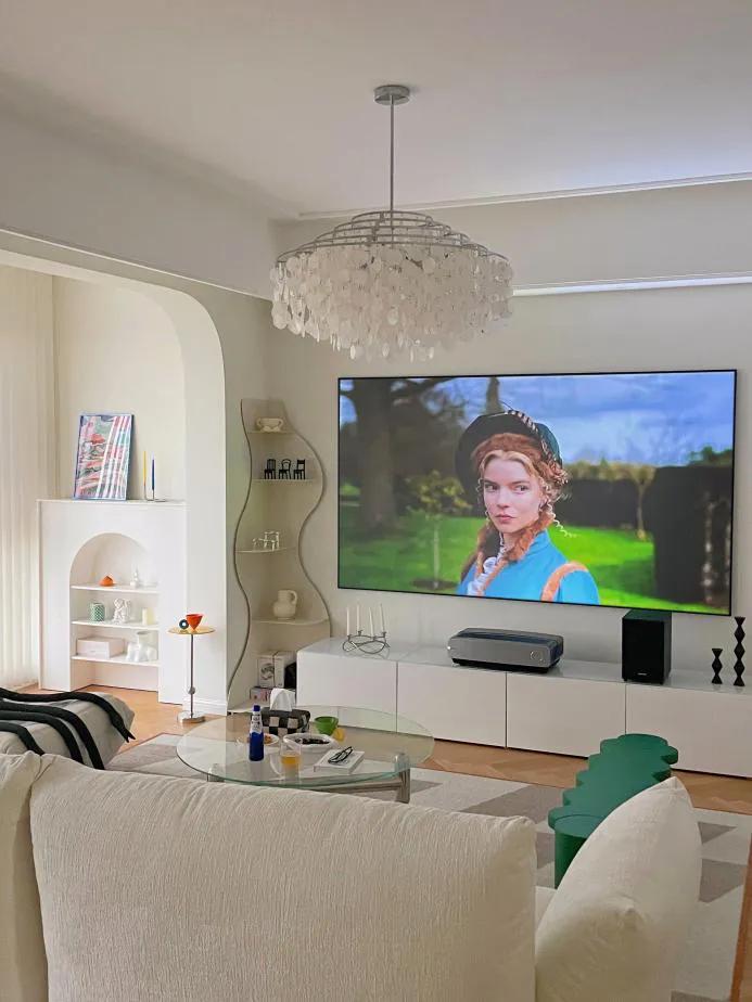 海信激光电视100寸可折叠价格,海信100寸三原色激光电视型号