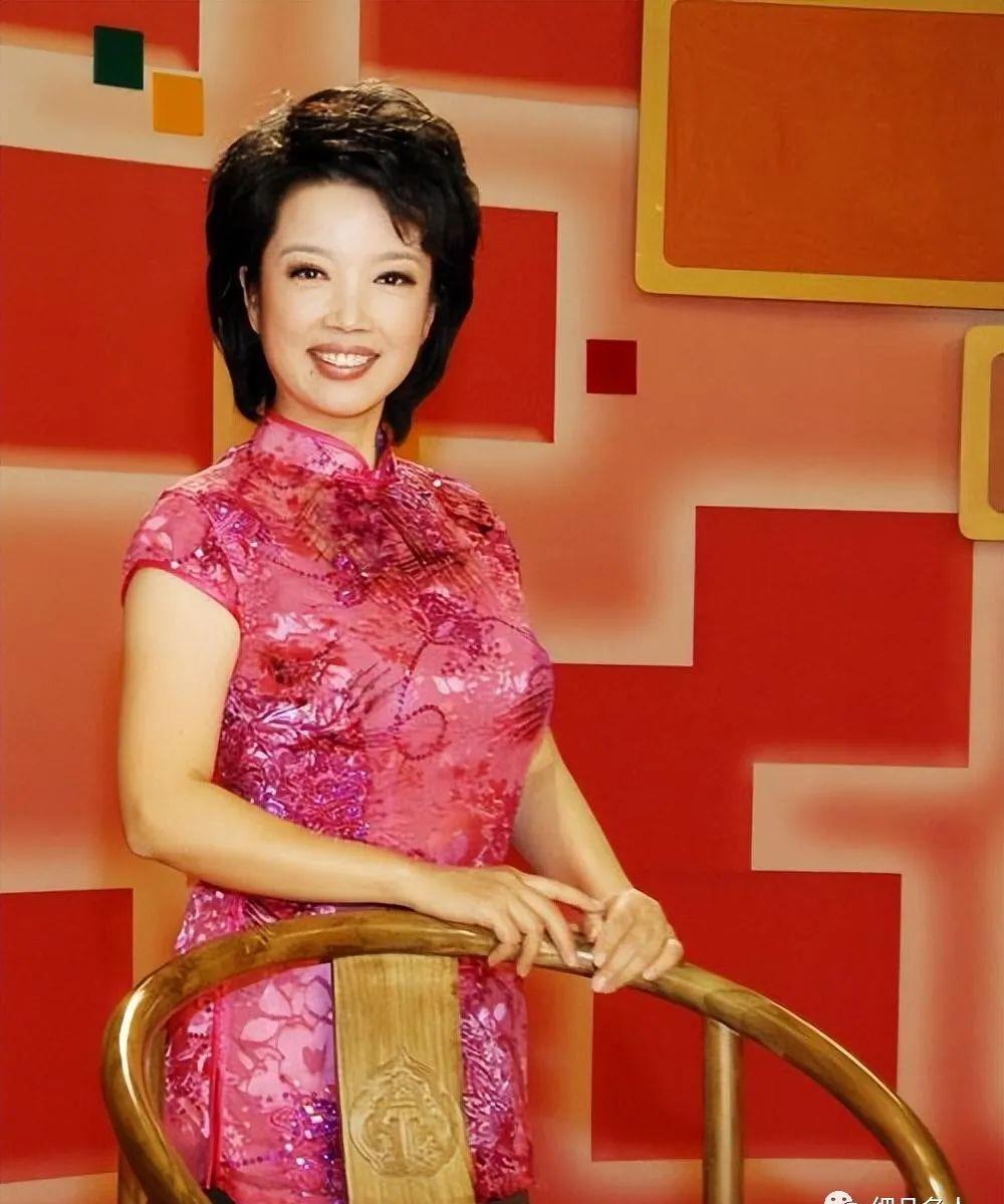 黄薇和蔡国庆是什么关系,黄薇蔡国庆