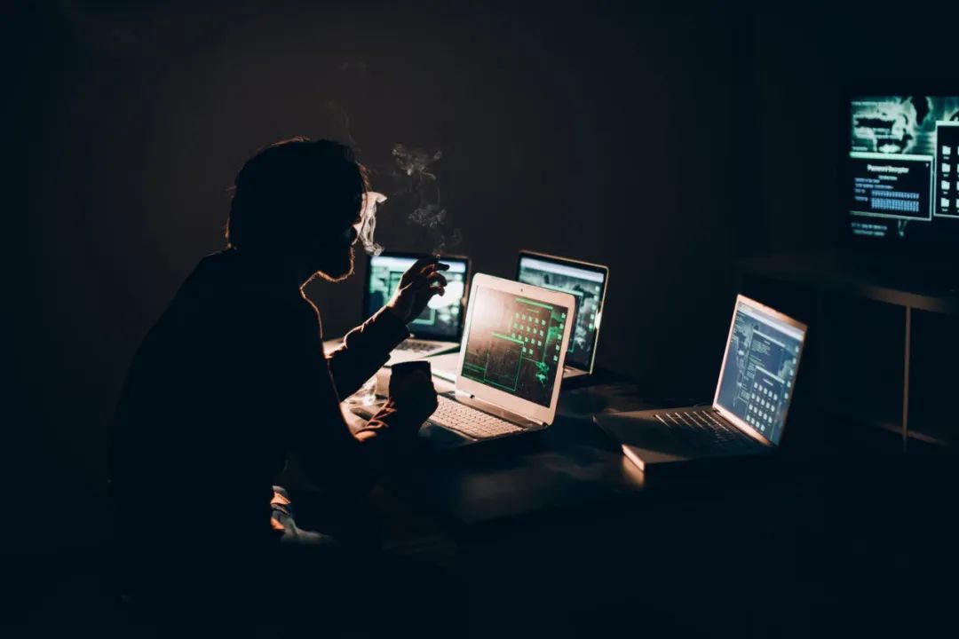 枪支交易屡禁不止，当红女星更被公开售卖，揭秘恐怖暗网的真相