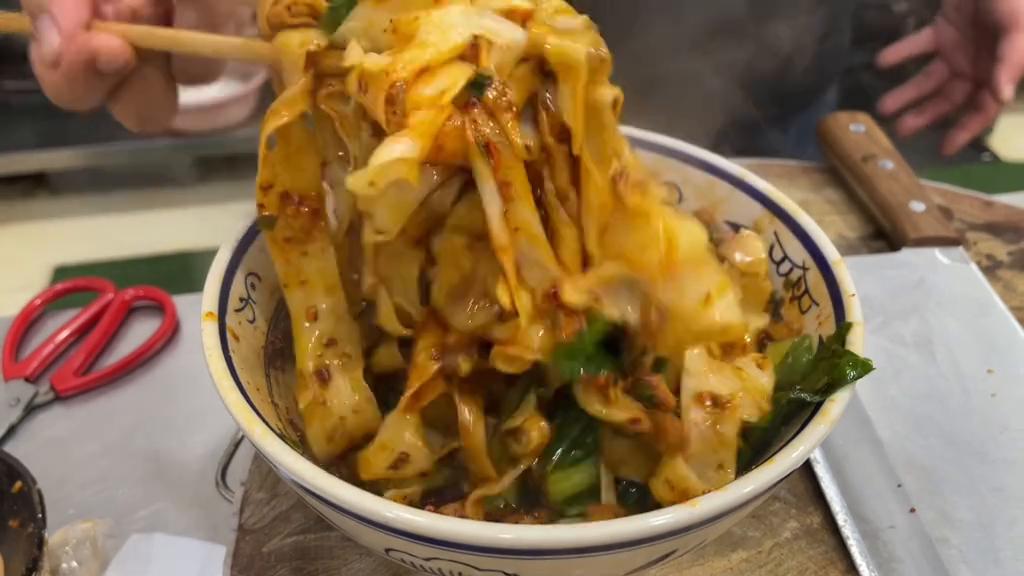 有多少人跟我一样半夜睡不着,有多少人跟我一样半夜还睡不着