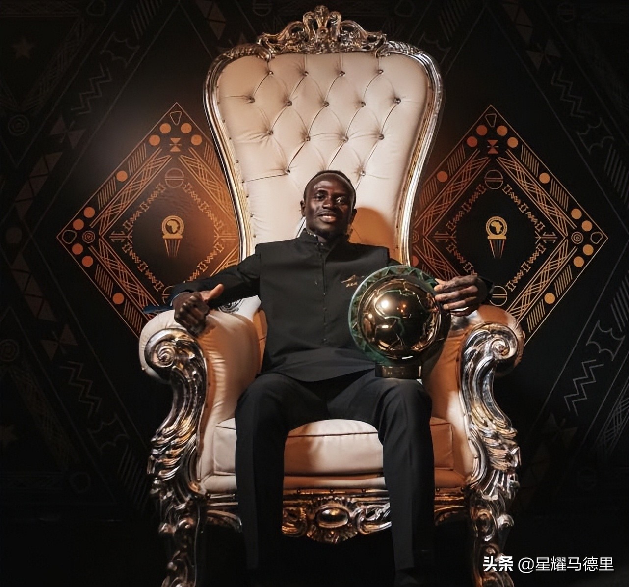 恭喜！30岁拜仁新援当选2022年非洲先生，生涯第2次，击败萨拉赫