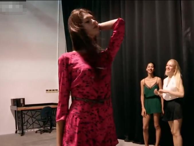 俄罗斯姑娘在中国工作,俄罗斯夜场领舞