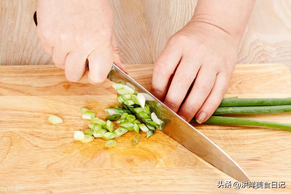 小香葱头怎样保存第二年再种,怎样保存香葱时间长不腐烂视频