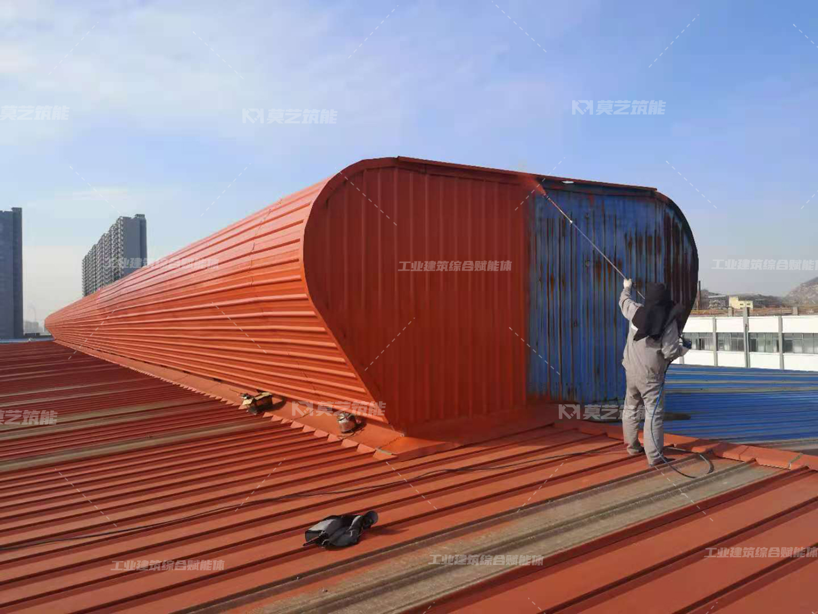 彩钢瓦翻新需要注意哪些方面,彩钢瓦翻新的施工方法和流程