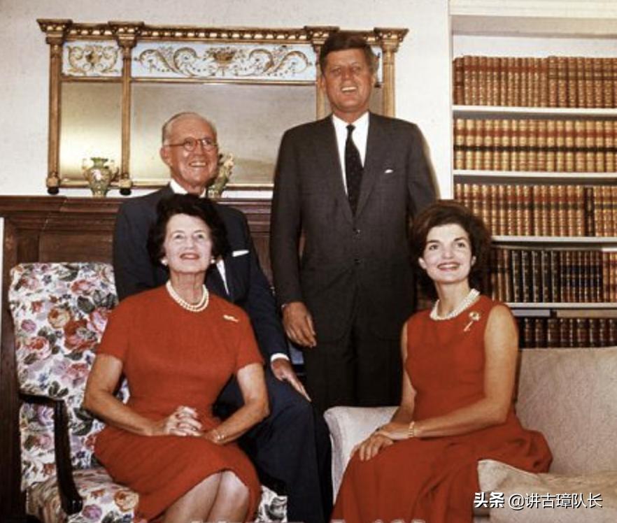 玛丽莲梦露最新写真,玛丽莲梦露为何是男人心中的女神