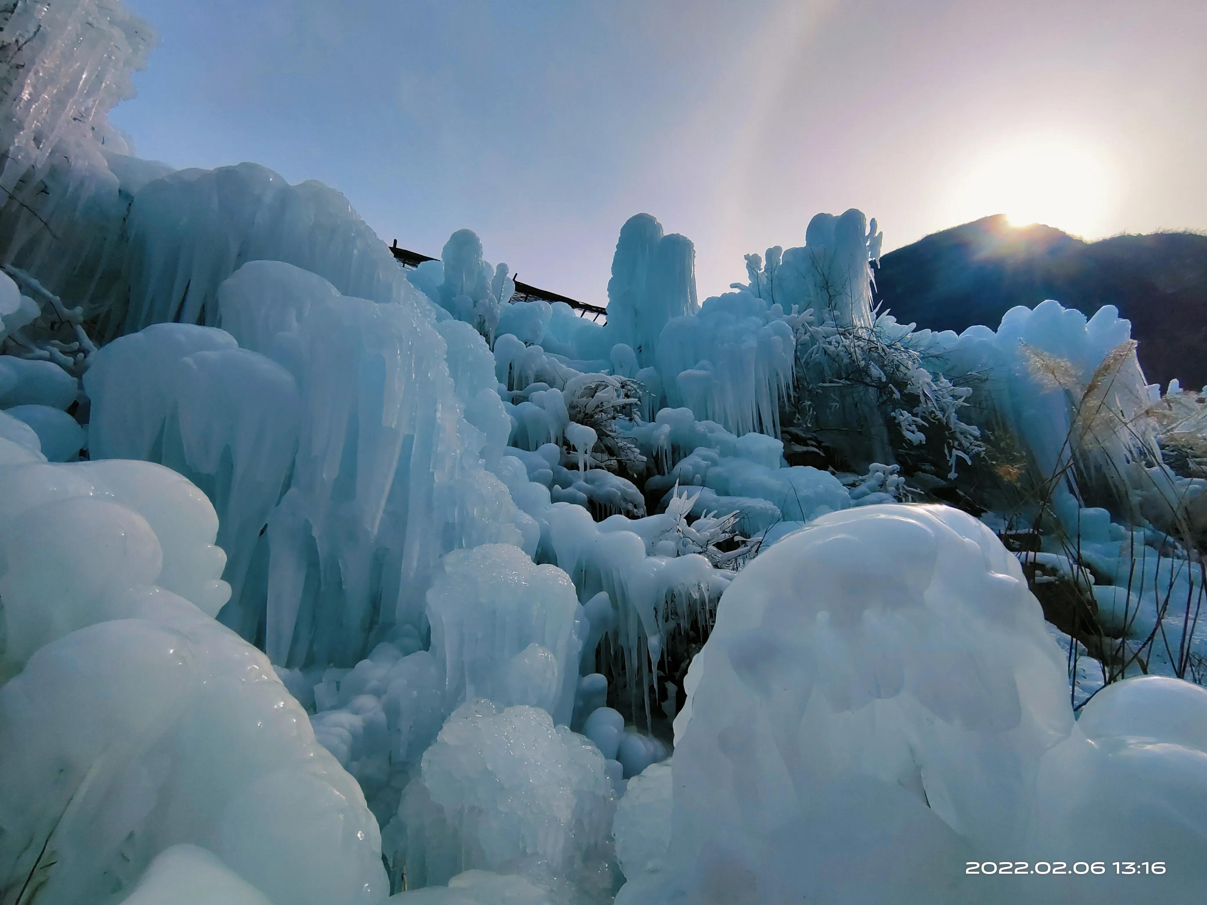龙居瀑布风景区,满城区龙居瀑布免费景区