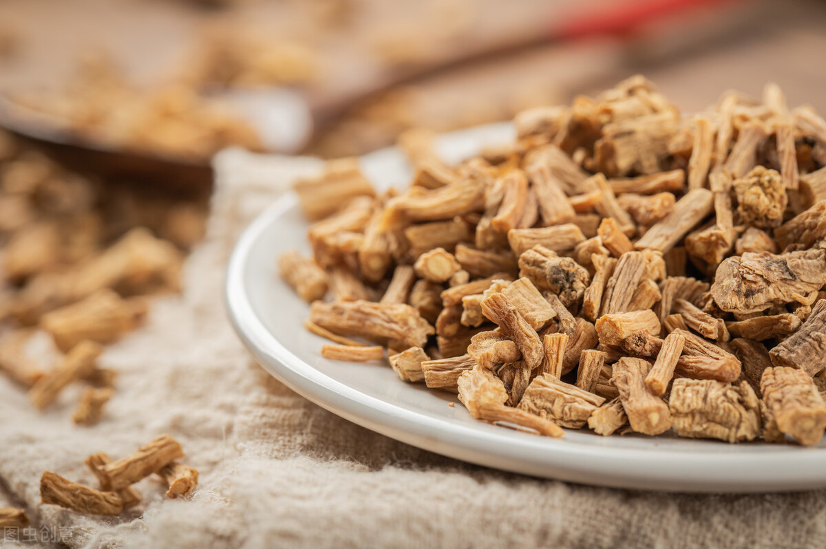 尿频，下腹坠痛，前列腺炎，论治重「脾」，脾气健运方能健康无碍