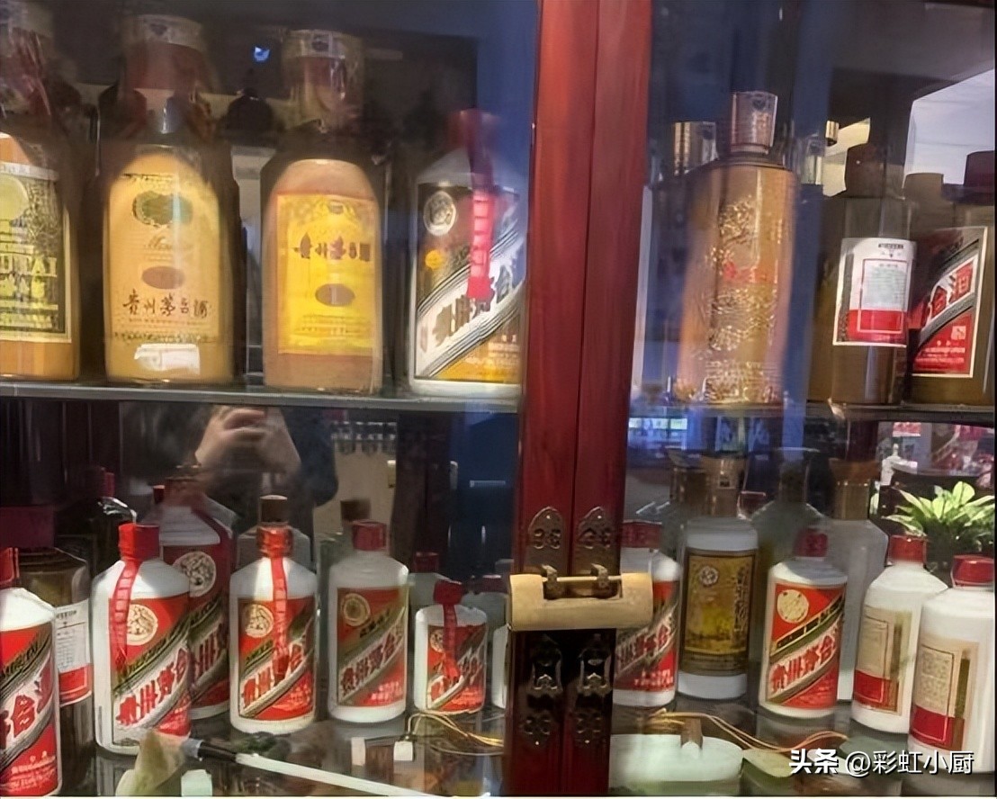 日本卖飞天茅台多少人民币,飞天茅台价格与茅台系列酒的价差