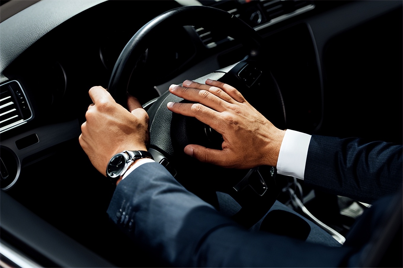 如何查询二手车估价,二手车估价在线查询哪个靠谱