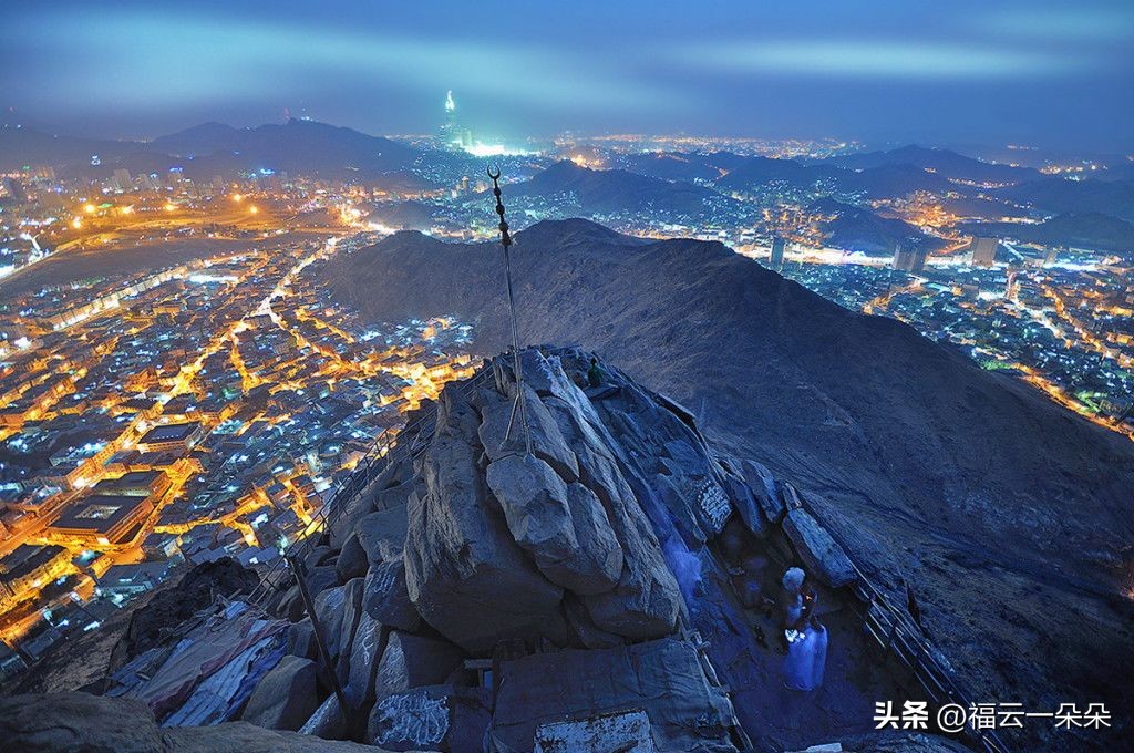 免费送房、你生孩子我来养,每月补贴,沙特王室对国民很任性!