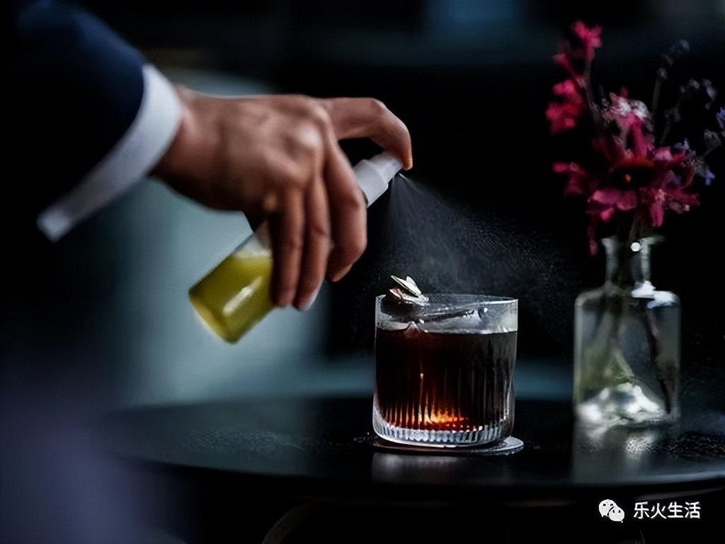 上海开业10个月获米其林餐厅,巴黎开业20年的米其林三星餐厅