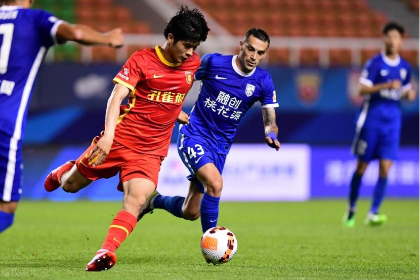 中超积分榜广州城,中超海港队胜广州城