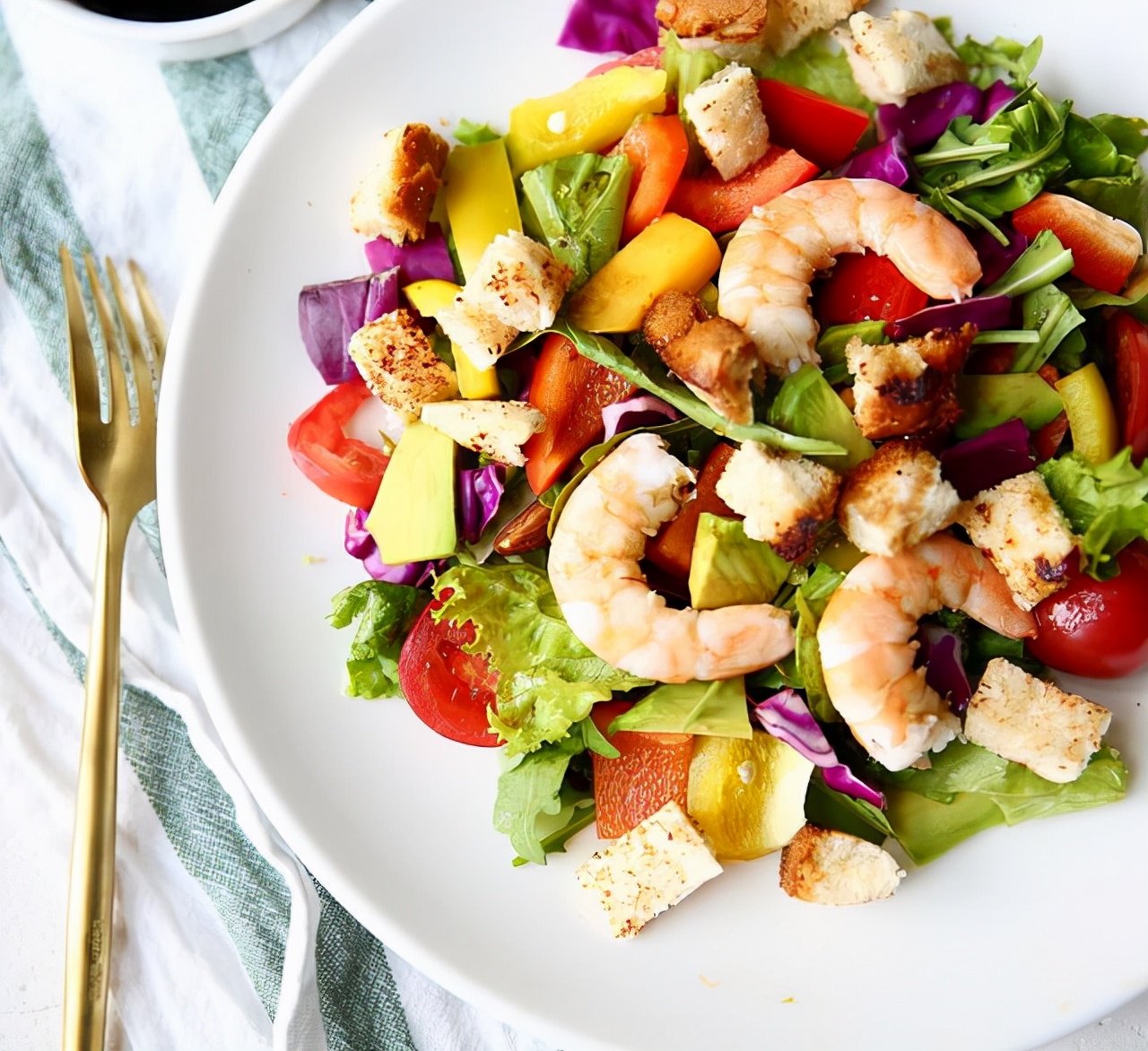 怎样做到吃饭只吃七分饱,吃饭只吃七分饱怎么控制