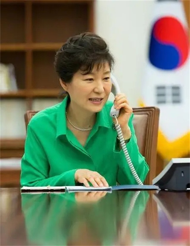 朴槿惠是一个什么样的人,朴槿惠是什么人物