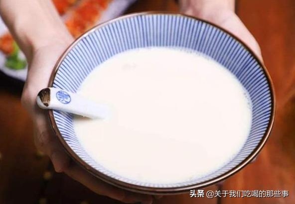 怎么样用干豆子两分钟做好豆浆,怎么制作豆浆连豆渣也可以喝