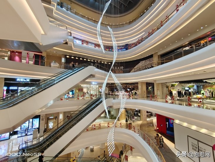 iqooneo5s骁龙888,iqooneo5s骁龙888是增强版吗