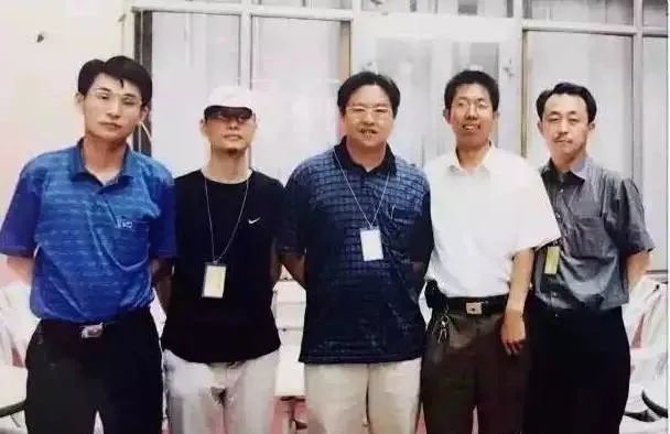 曾经的金六福现在价格,金六福白酒值得收藏吗