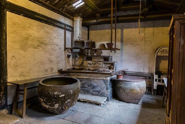 要想过得好必须对老婆好,窗台放元宝有啥寓意