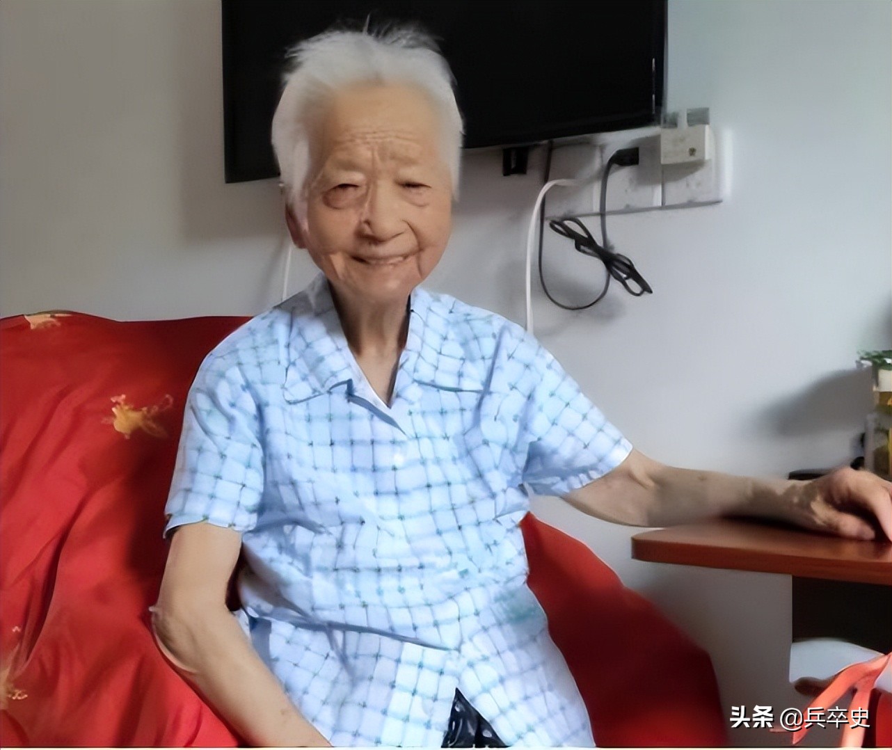 上海嘉定:70岁老太“众筹”买一栋楼,抱团养老21年:比家里自在