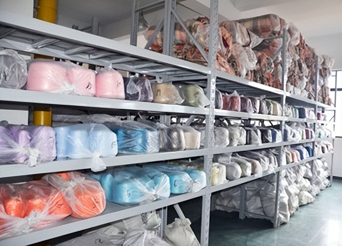 厂家批发丝巾多少钱一条,丝巾批发10元以下厂家直批