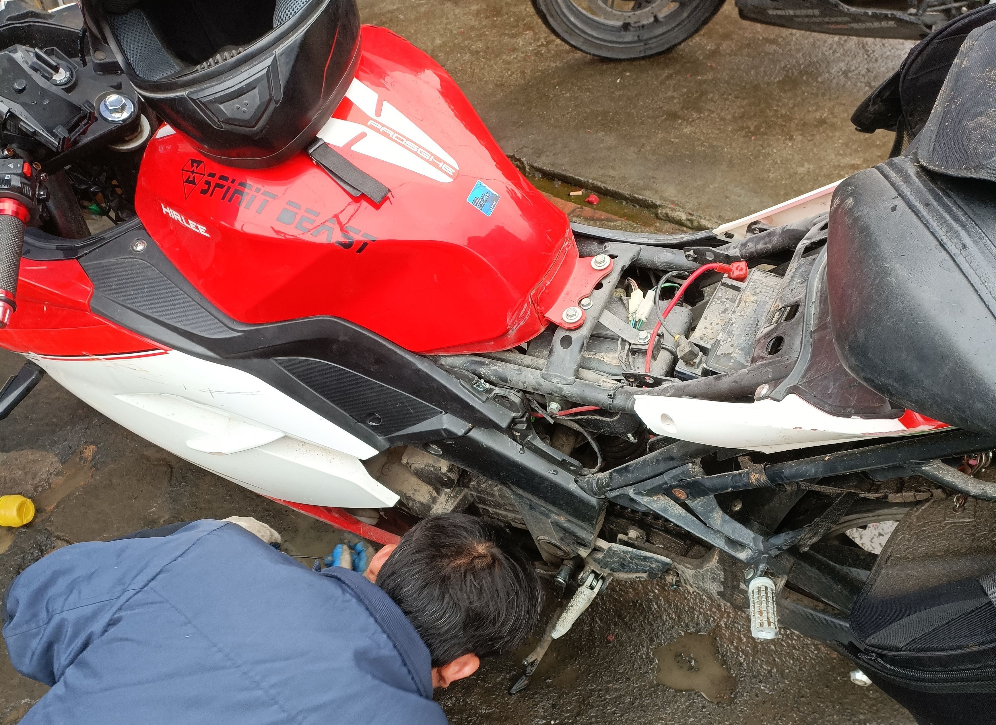 「地平线大赏」乐途蛟龙200！8000多的地平线仿赛车怎么样？