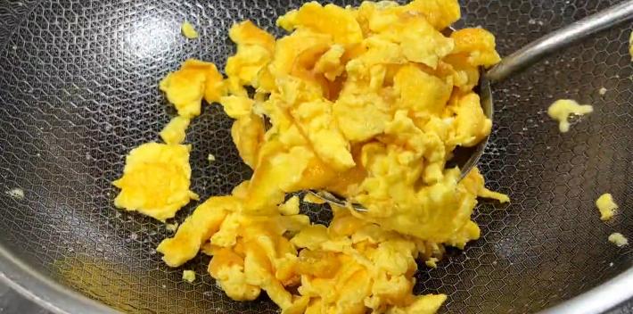 “护眼王”被发现,不是胡萝卜南瓜,3天吃一次,保护视力