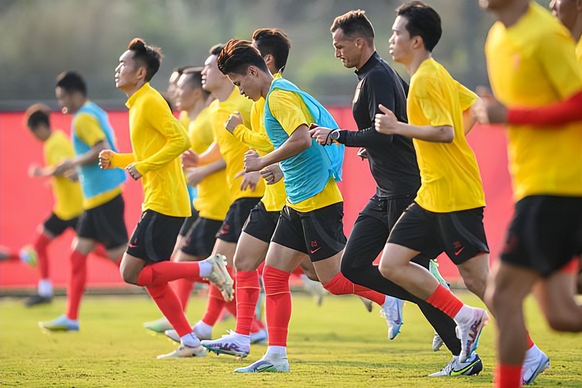 中国国足足球比赛时间表最新,中国足球振奋人心的时刻